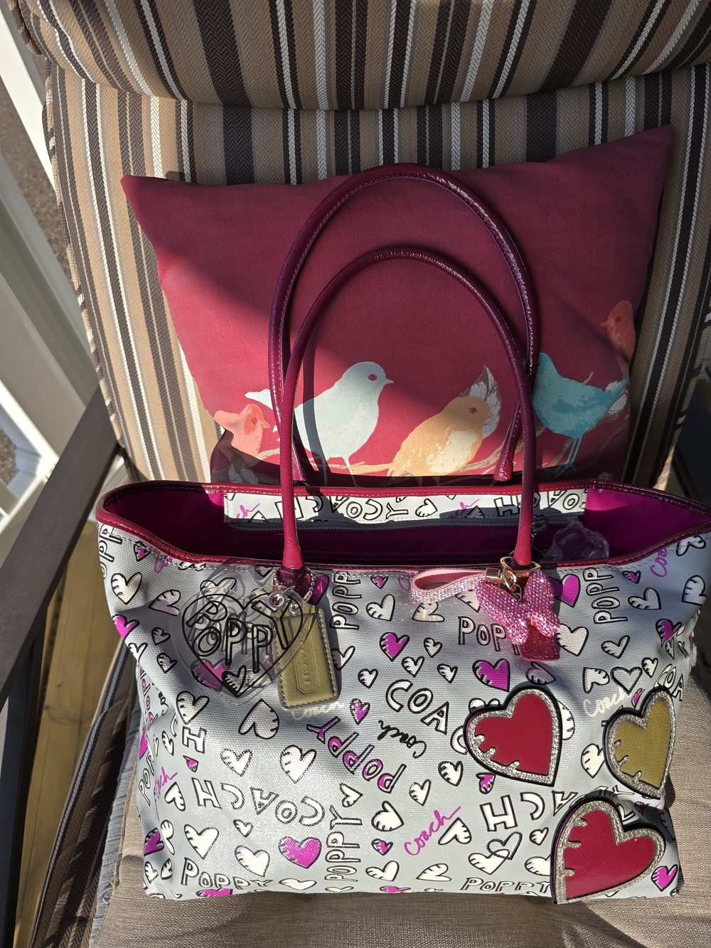Coach Poppy 2 Piece White & Pink Heart Tote 16x10 EUC - Picture 4 of 4